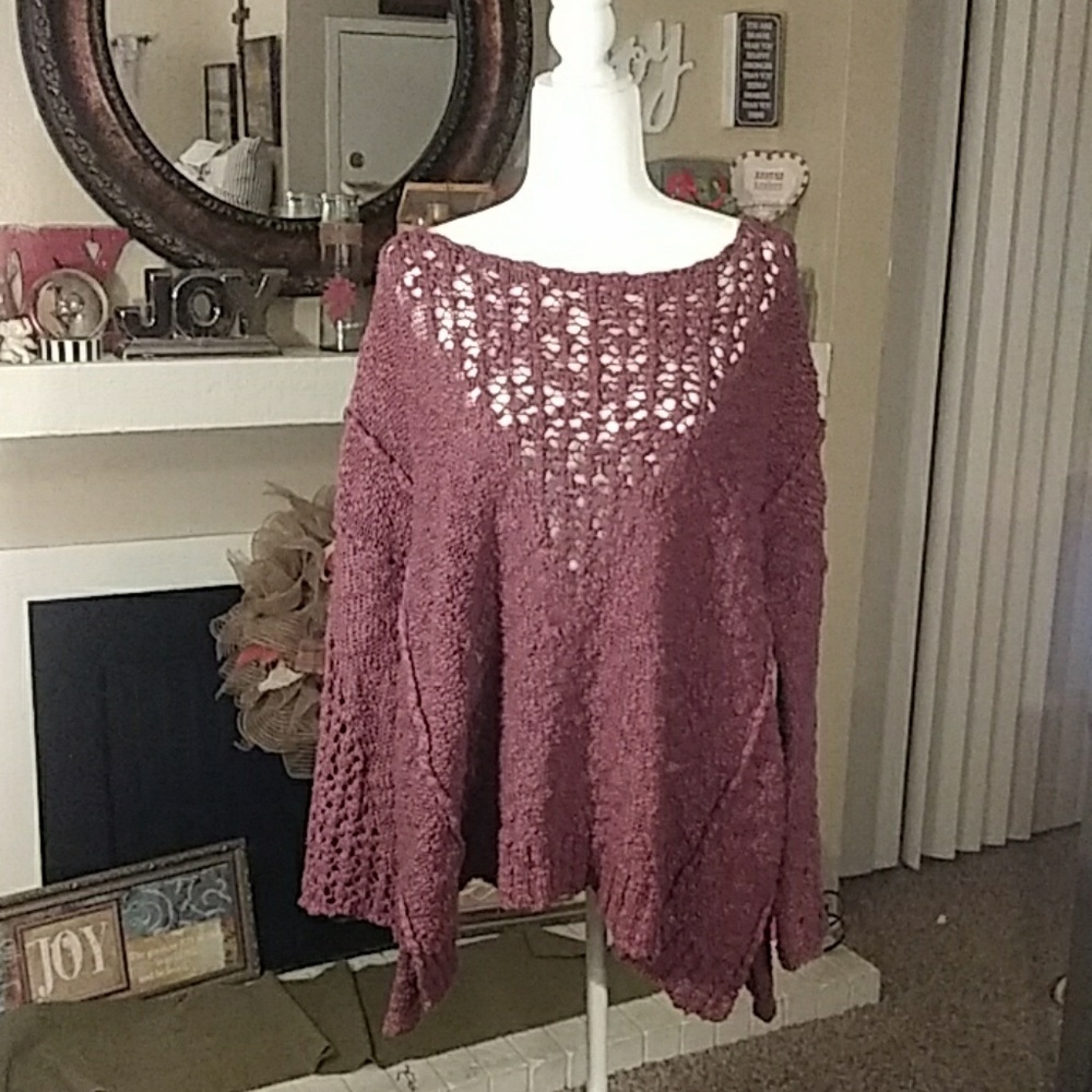 Free People size small burgundy sweater